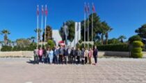 İYİ Parti Aliağa, Atatürk Anıtına çelenk bıraktı