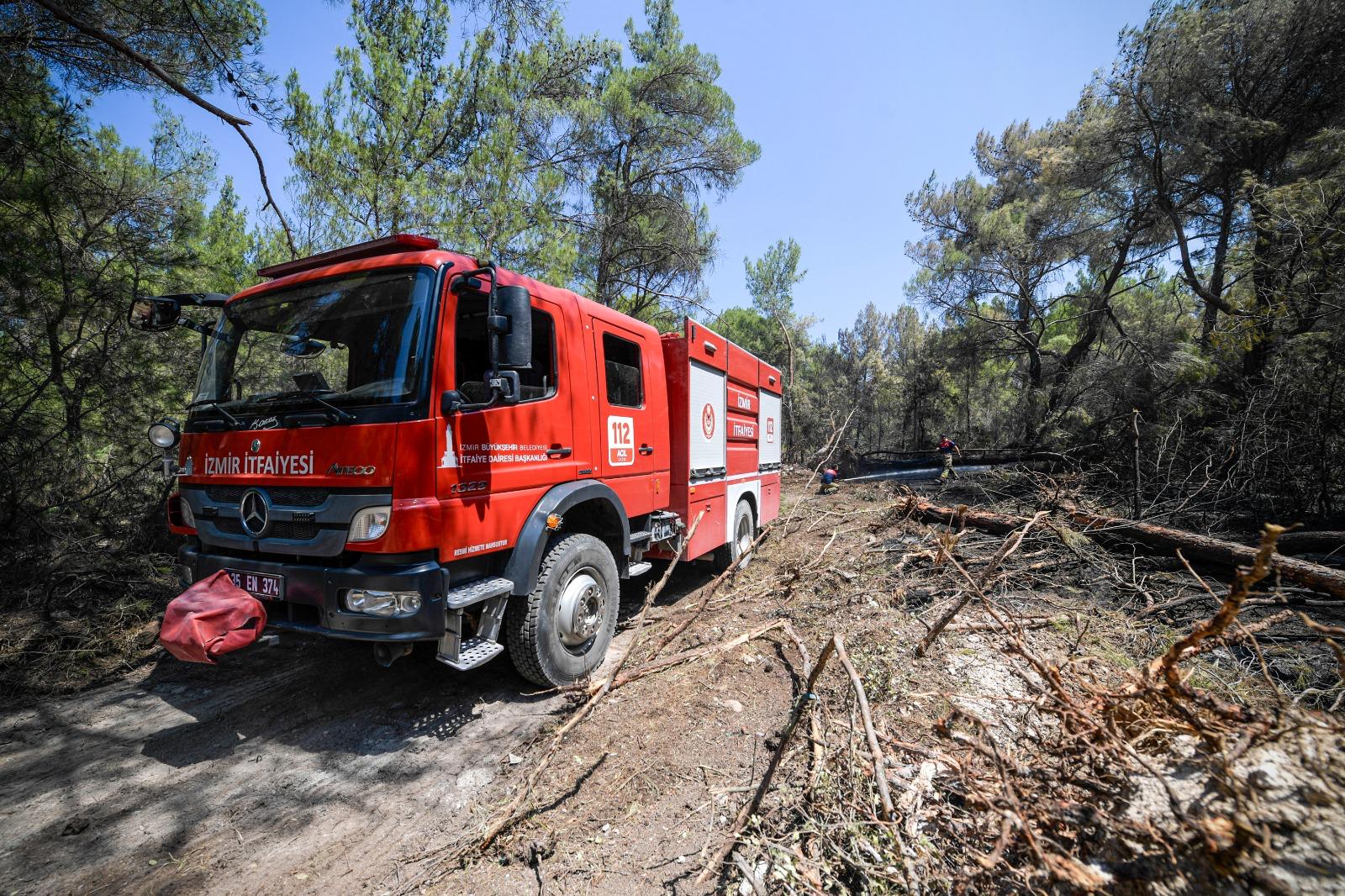 İzmir İtfaiyesi orman yangınlarına karşı 7 gün 24 saat nöbette