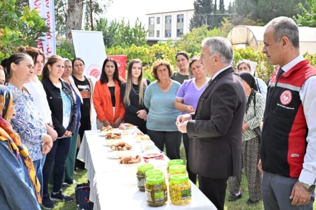 İl Müdürü Şahin, Çiftçi Kadınlarla Bir Araya Geldi