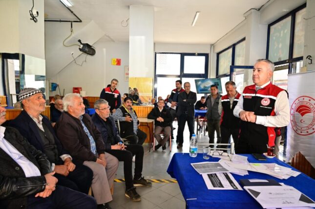İzmir’de 3 Bin 500 Üreticiye Yeni Destekleme Modeli Tanıtıldı