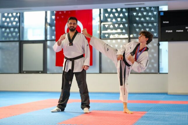AGM Sporcusu Milli Takım Adına Balkan Taekwondo Şampiyonası’nda