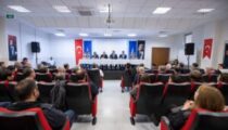Başkan Dr. Cemil Tugay, Aliağa programı kapsamında ilçedeki muhtarlarla bir araya geldi