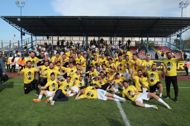 Namağlup Şampiyon Aliağaspor FK 2.Ligde