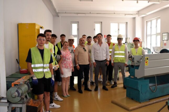 Aliağa’da “Aranan Personel Yetişiyor” Programıyla Sektöre Nitelikli İş Gücü Kazandırılıyor