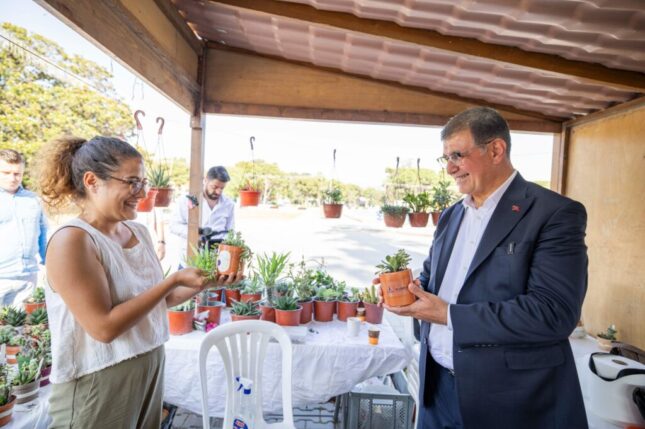 Kültürpark çiçek açtı